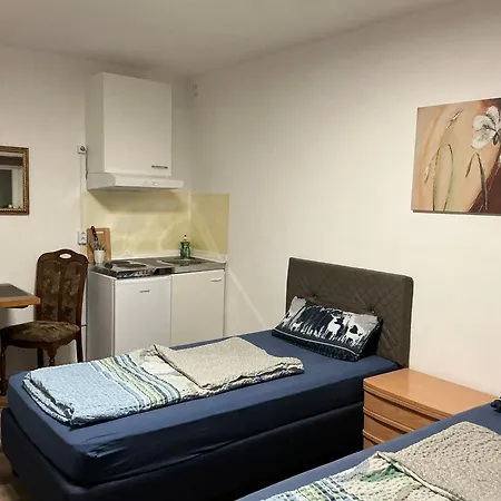 بيت ضيافة Gaestehaus Bavaria ماركتهيدنفلد